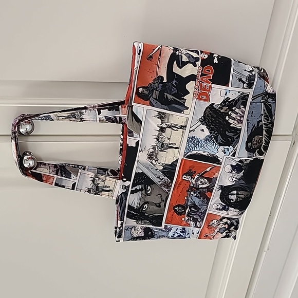 The Walking Dead Michonne Tote Bag - Picture 3 of 8